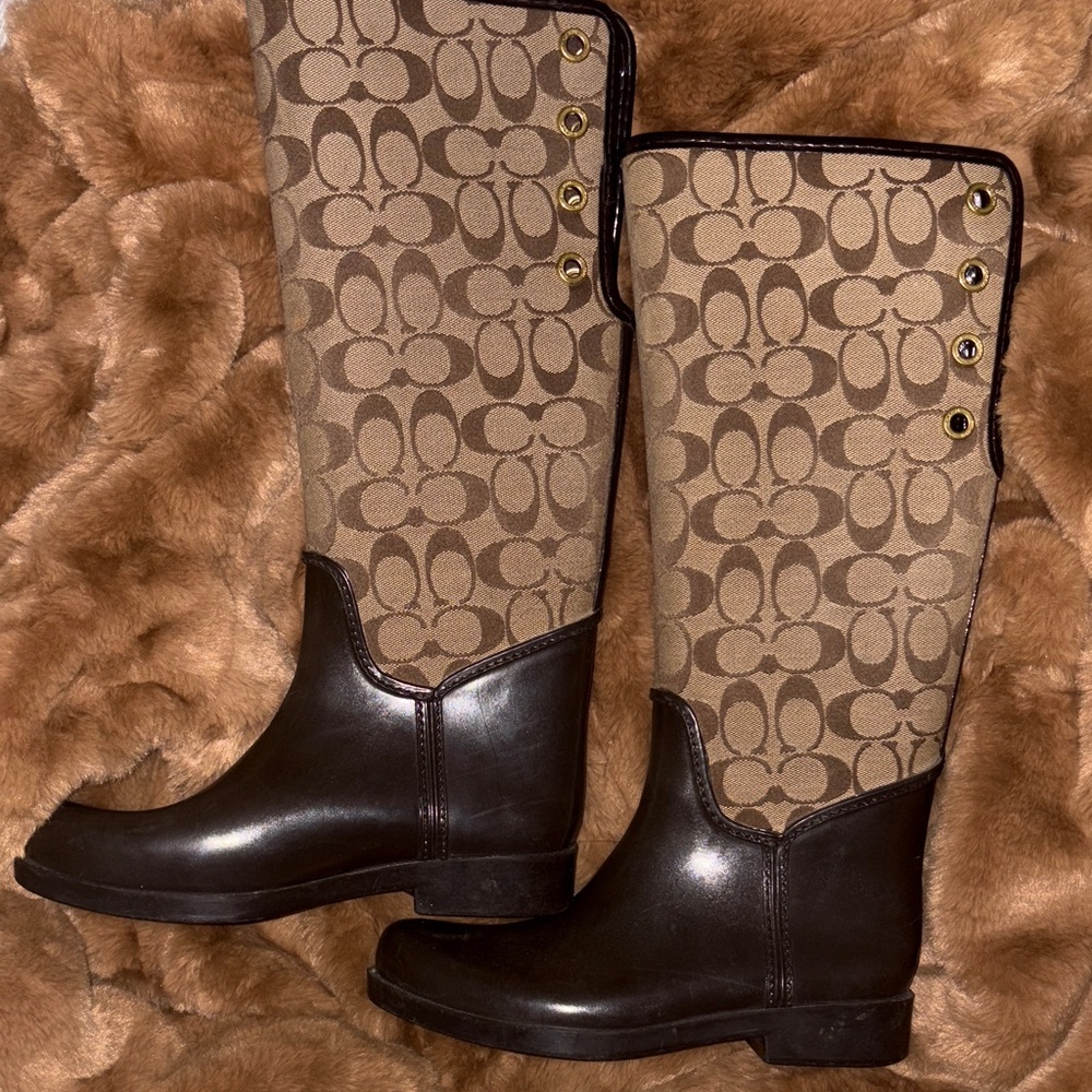 Coach TRISTEE Women's Brown and Black logo Patterned Rainboots